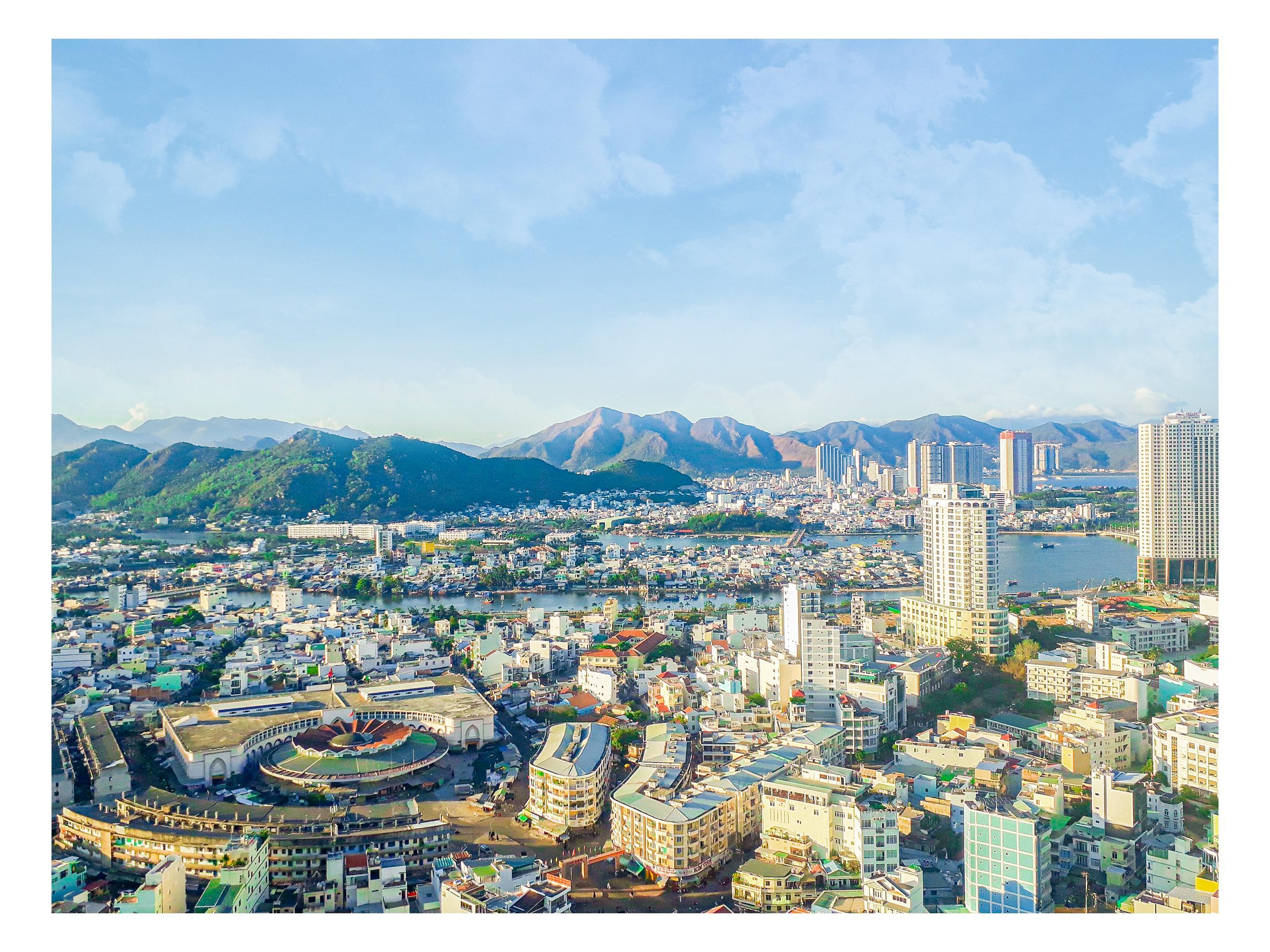 Dqua Hotel Nha Trang Exterior photo