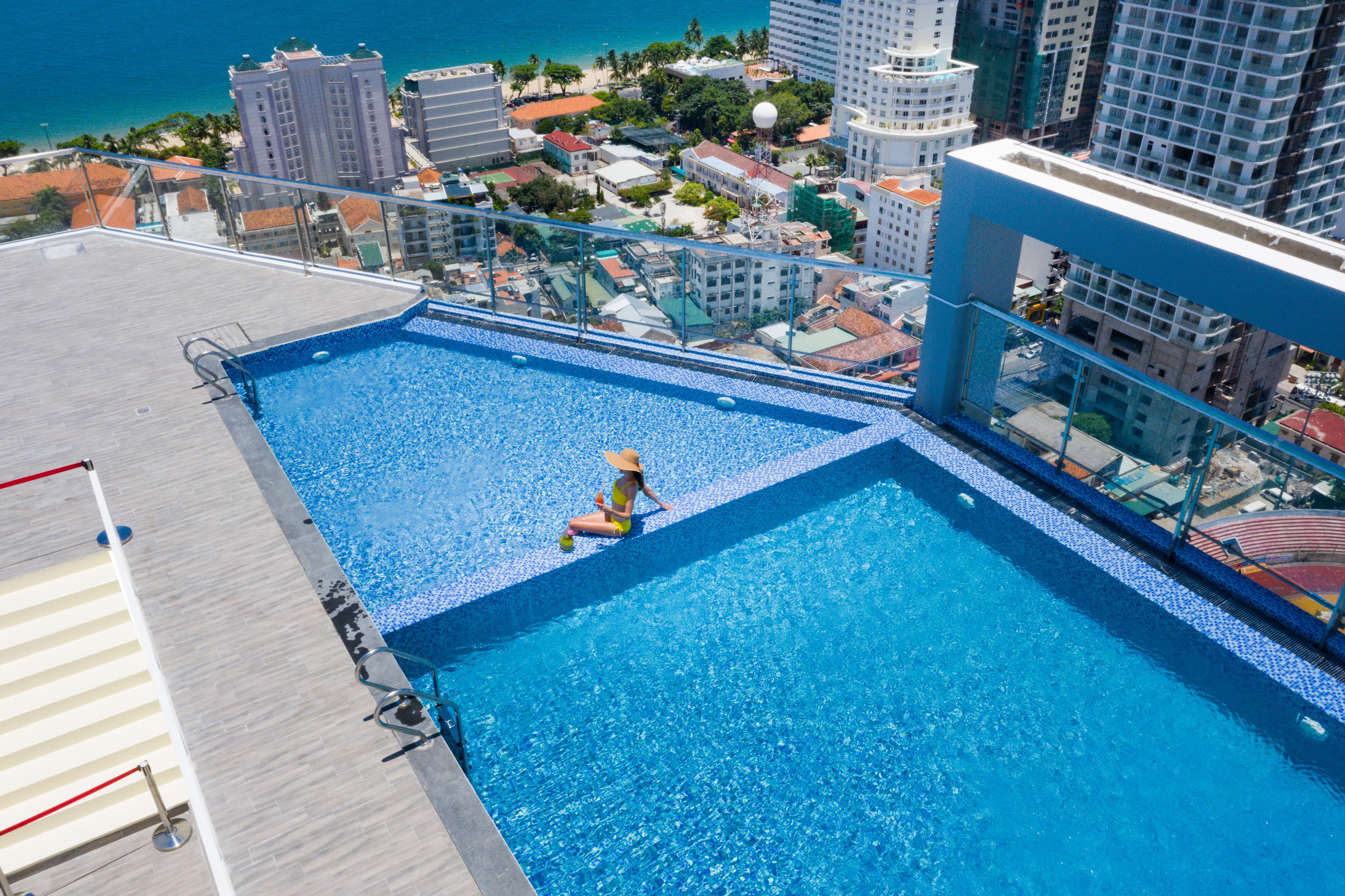 Dqua Hotel Nha Trang Exterior photo