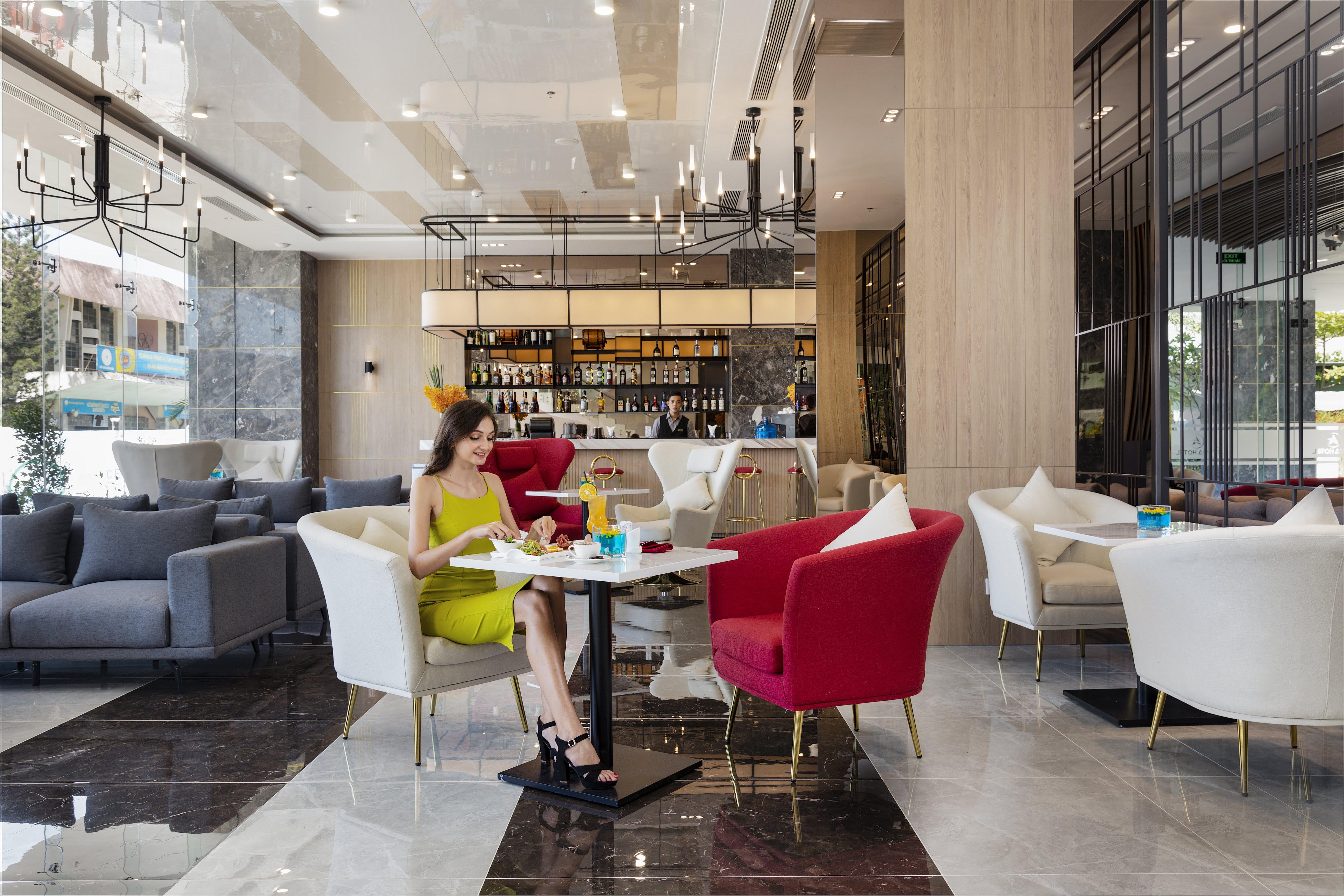 Dqua Hotel Nha Trang Exterior photo