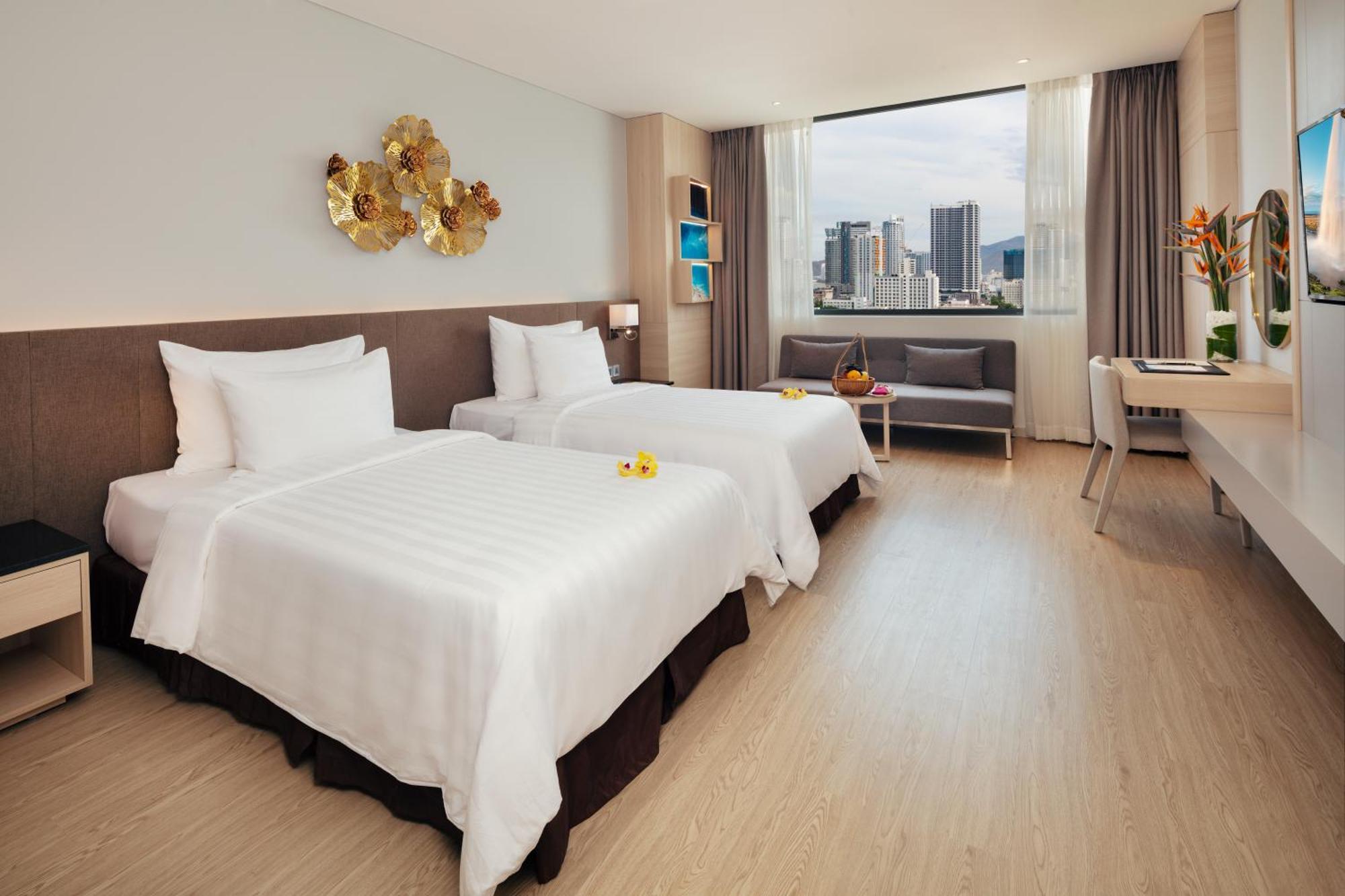 Dqua Hotel Nha Trang Exterior photo
