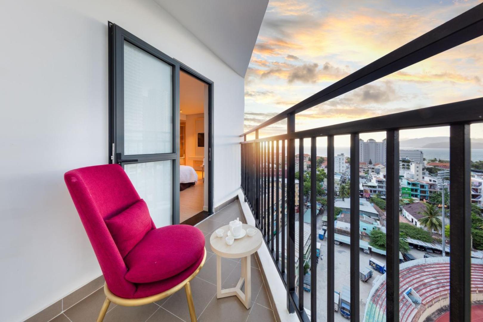 Dqua Hotel Nha Trang Exterior photo