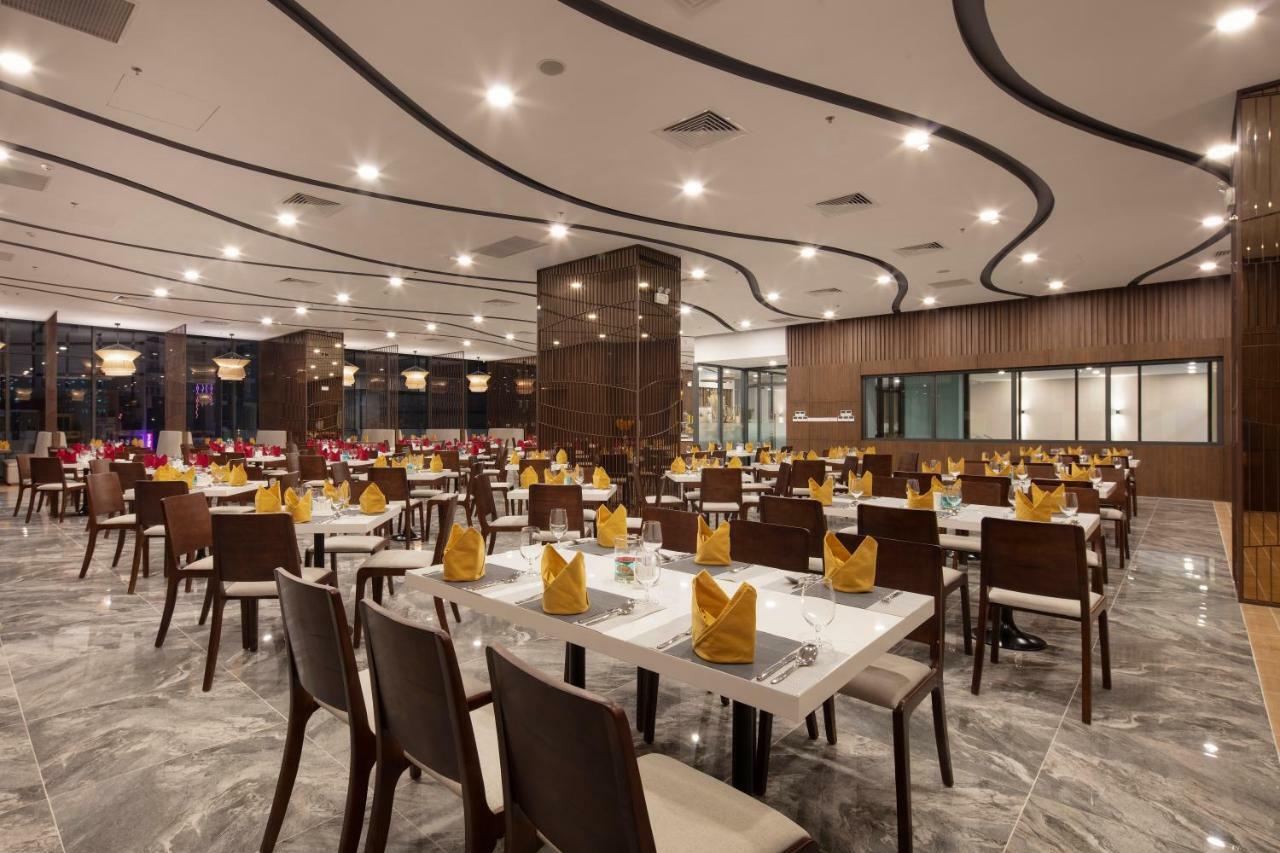 Dqua Hotel Nha Trang Exterior photo